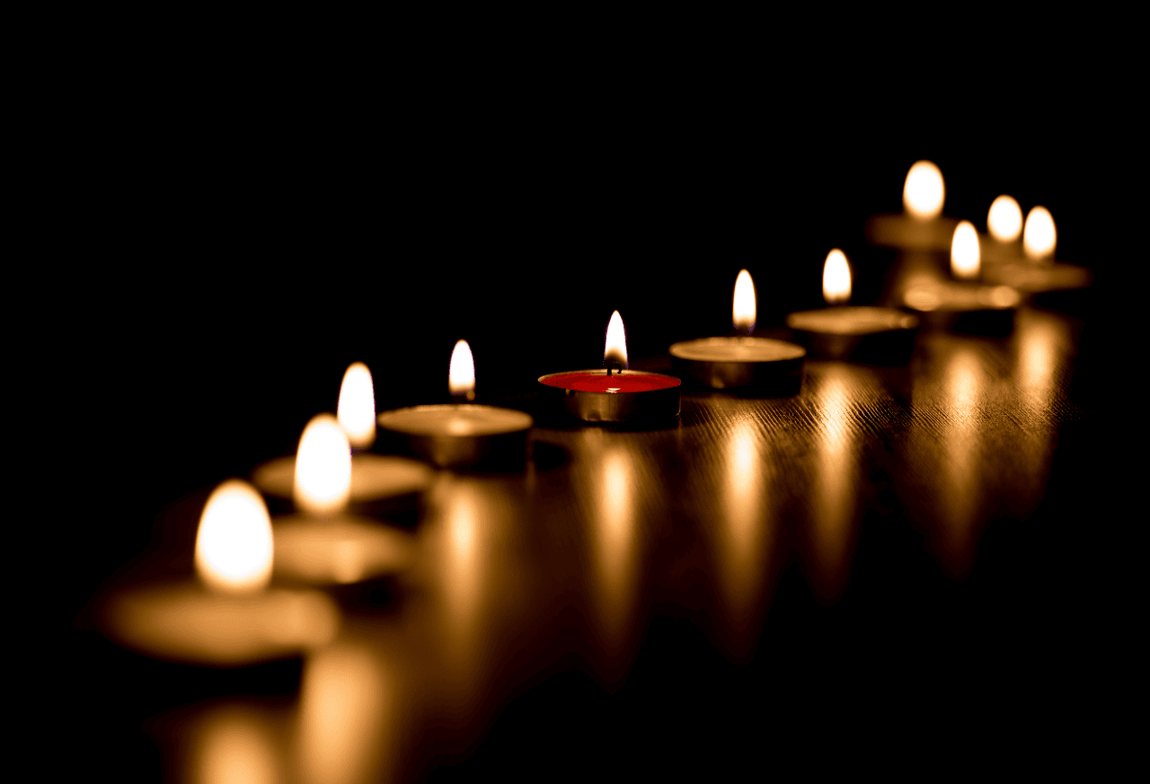 Meaningful Memorial Gift Ideas to Honor Lost Loved Ones